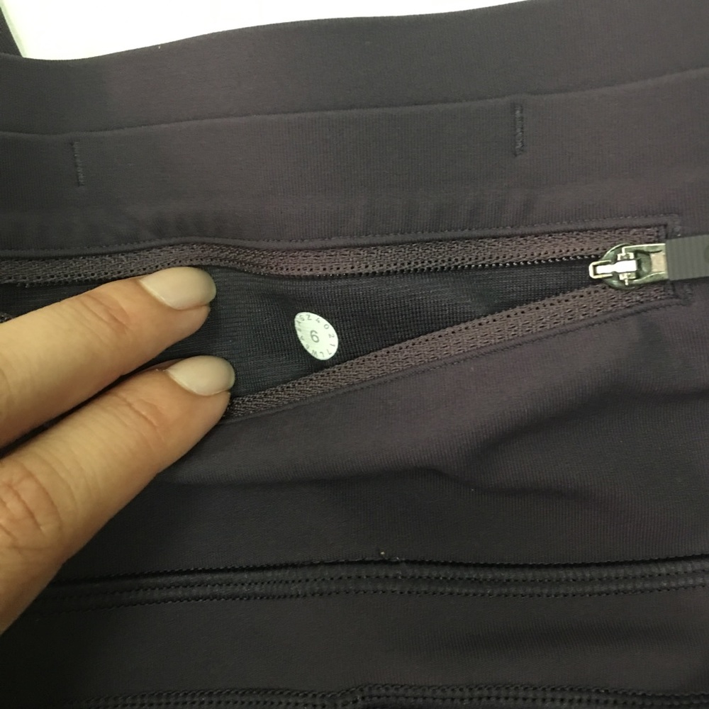 LULULEMON RUNNING CROPS - Picture 4 of 8